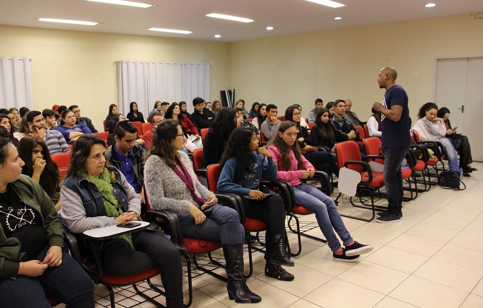 Troca de Ideias com Edsoul chega ao CIEE São José