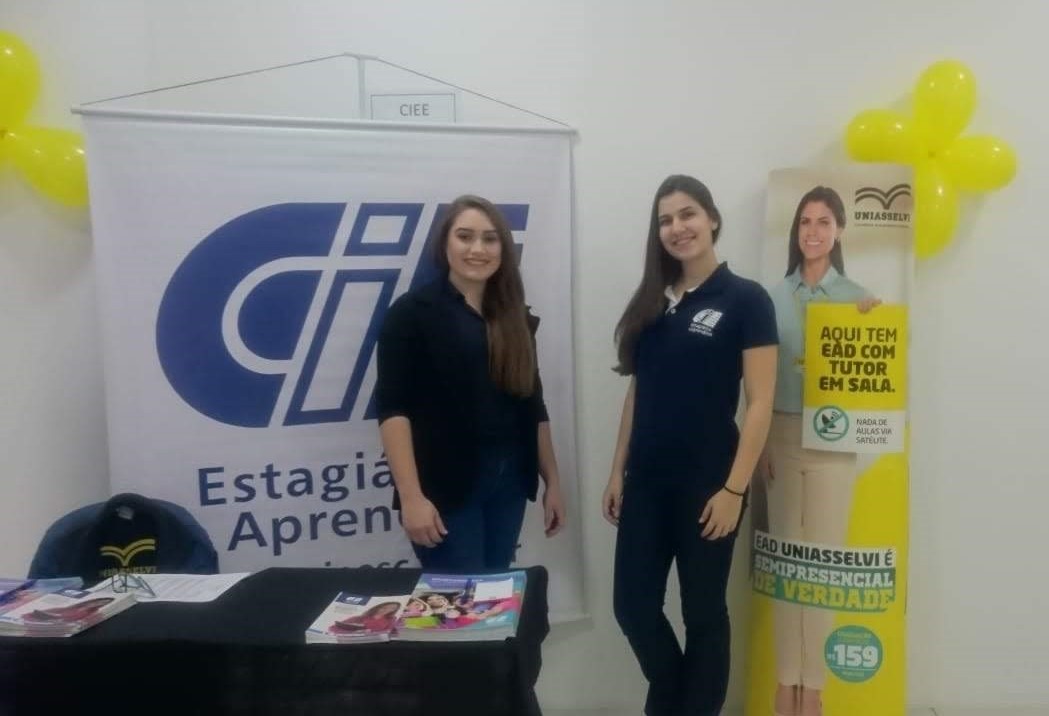 CIEE Blumenau marca presença na Feira de Empreendedorismo na Uniasselvi
