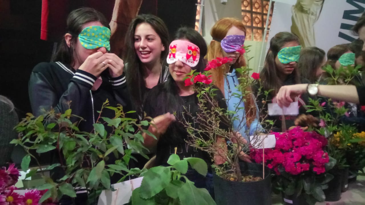 Aprendizes de Rio do Sul visitam III Mostra de Inclusão em Foco